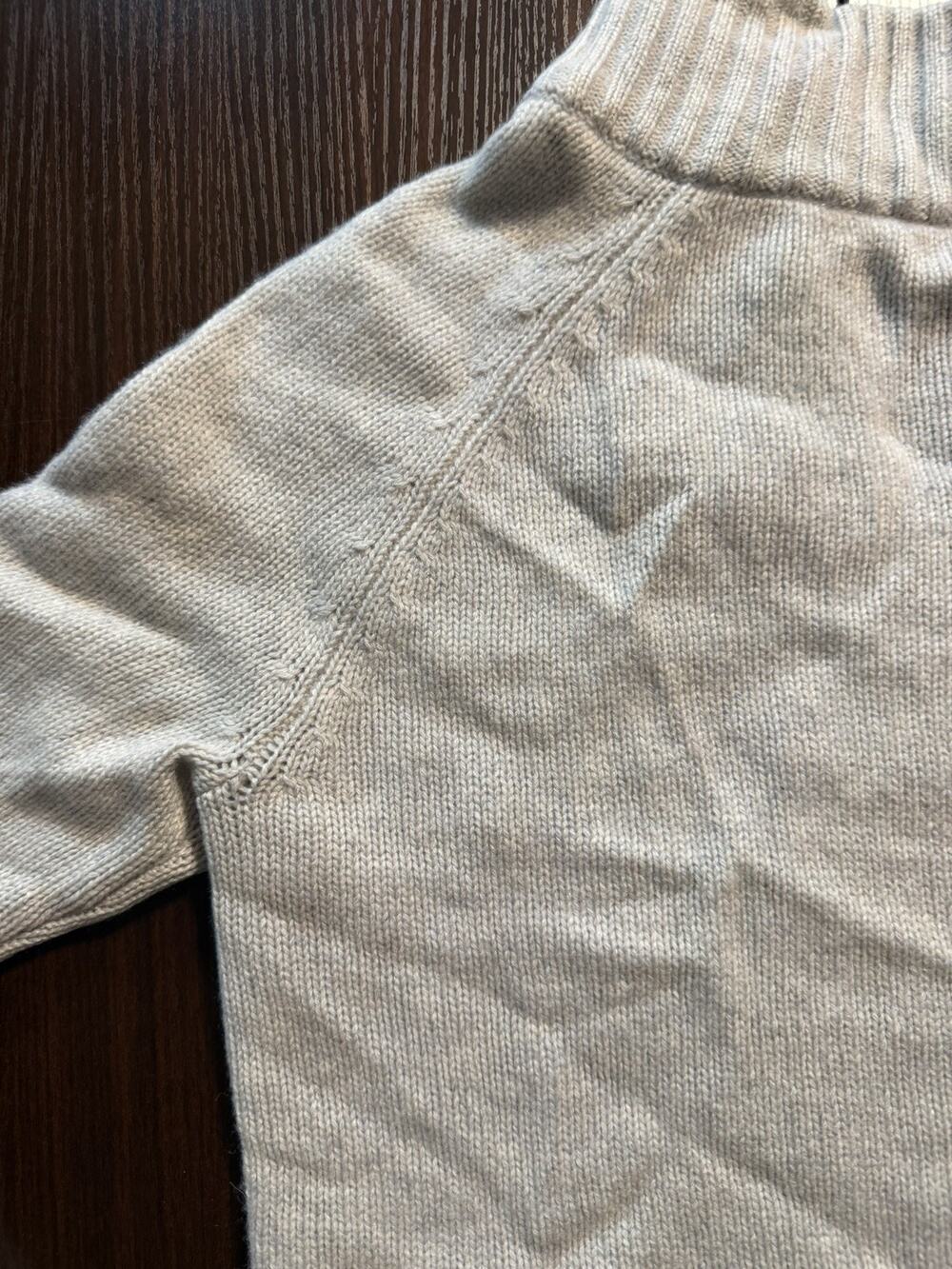Lord & Taylor Women's 100% Cashmere Full Zip Sweater Size M